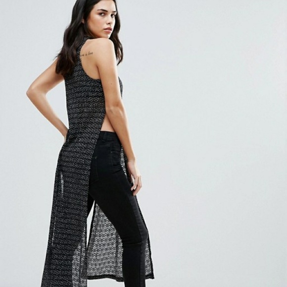 NWOT QED London Long Line Tunic Top in Black - Picture 2 of 5